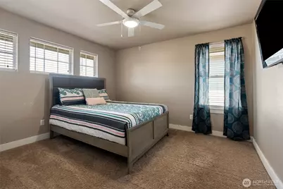 10118 Terra Glenn Street SE, Yelm, WA 98597 - Photo 25