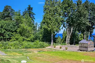 8723 Semiahmoo Dr, Blaine, WA 98230 - Photo 5