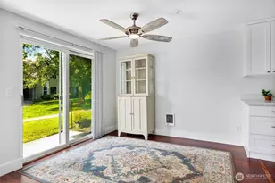 303 9th St, Snohomish, WA 98290 - Photo 13