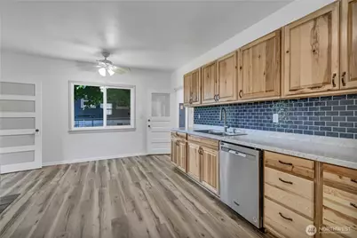 223 R Street NE, Auburn, WA 98002 - Photo 13