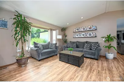 9103 74th Street SE, Snohomish, WA 98290 - Photo 9
