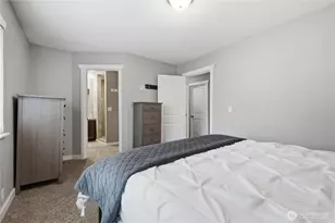 6911 Vandermark Rd E, Bonney Lake, WA 98391 - Photo 21
