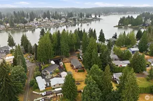 6911 Vandermark Rd E, Bonney Lake, WA 98391 - Photo 35