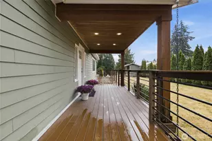 6911 Vandermark Rd E, Bonney Lake, WA 98391 - Photo 3