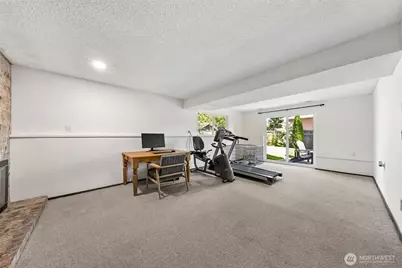 6221 81st Street E, Puyallup, WA 98371 - Photo 19