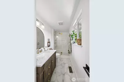 6221 81st Street E, Puyallup, WA 98371 - Photo 15