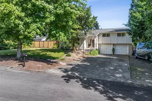 6221 81st St E, Puyallup, WA 98371 - Photo 29