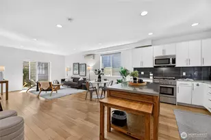 4222 Linden Ave N, Seattle, WA 98103 - Photo 3