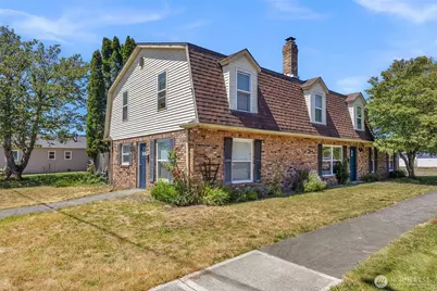 1527 8th Street, Marysville, WA 98270 - Photo 1