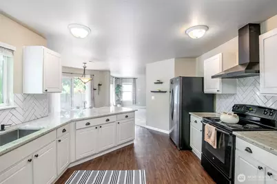 12104 133rd Street E, Puyallup, WA 98374 - Photo 13