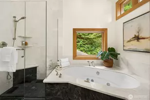 12820 NE 39th St, Bellevue, WA 98005 - Photo 21