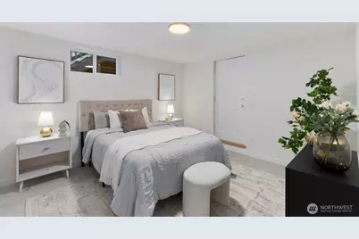 8216 Interlake Avenue N, Seattle, WA 98103 - Photo 21