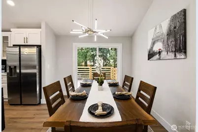 510 223rd Street SW, Bothell, WA 98021 - Photo 7