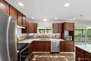 14005 51st Ave E, Tacoma, WA 98446 - Photo 13