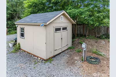 14005 51st Avenue E, Tacoma, WA 98446 - Photo 33