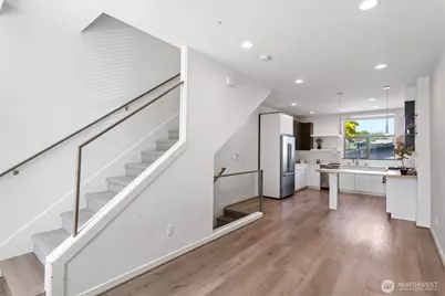 604 NW 77th Street #D, Seattle, WA 98117 - Photo 19