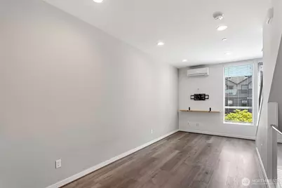 604 NW 77th Street #D, Seattle, WA 98117 - Photo 17