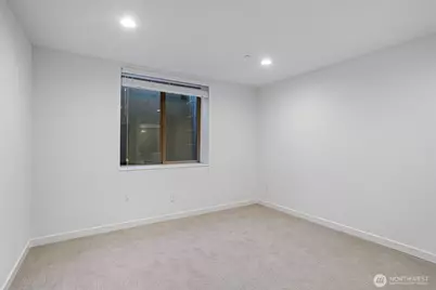 604 NW 77th Street #D, Seattle, WA 98117 - Photo 9