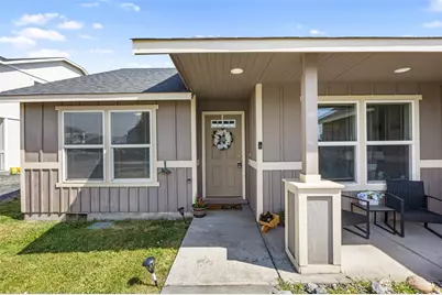 1402 W Tennessee Drive, Moses Lake, WA 98837 - Photo 3