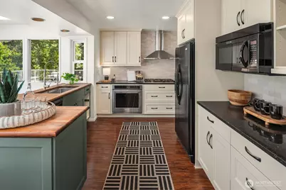 18025 70th Place W, Edmonds, WA 98026 - Photo 15