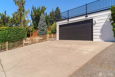 330 Sunnyslope Heights, Wenatchee, WA 98801 - Photo 37