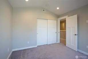 8821 S L St, Tacoma, WA 98444 - Photo 17