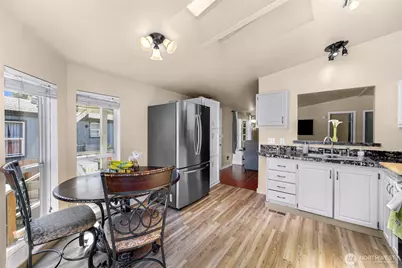 700 N Reed Street #64, Sedro Woolley, WA 98284 - Photo 5