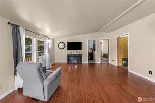 700 N Reed St, Sedro Woolley, WA 98284 - Photo 17