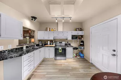 700 N Reed Street #64, Sedro Woolley, WA 98284 - Photo 9