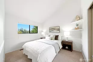 301 128th Ave NE, Bellevue, WA 98005 - Photo 23