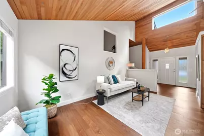 301 128th Avenue NE, Bellevue, WA 98005 - Photo 13