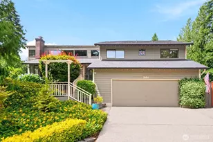 301 128th Ave NE, Bellevue, WA 98005 - Photo 1