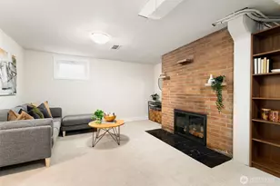 6050 43rd Ave NE, Seattle, WA 98115 - Photo 31