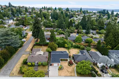 6050 43rd Avenue NE, Seattle, WA 98115 - Photo 37