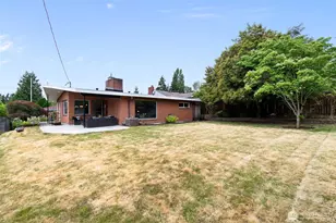 6050 43rd Ave NE, Seattle, WA 98115 - Photo 13