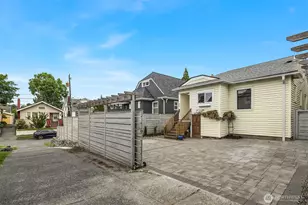 5215 Latona Ave NE, Seattle, WA 98105 - Photo 25