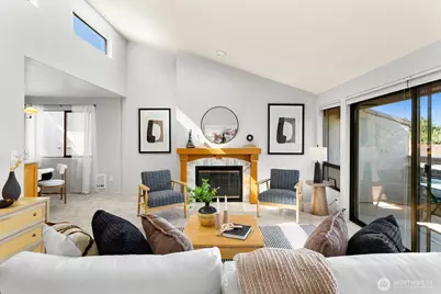 6652 Parkpoint Way NE #D-311, Seattle, WA 98115 - Photo 7