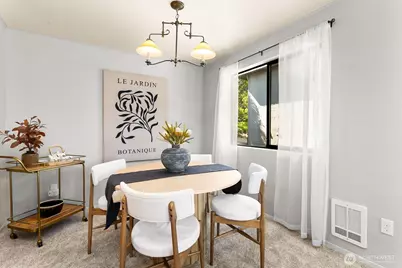 6652 Parkpoint Way NE #D-311, Seattle, WA 98115 - Photo 17