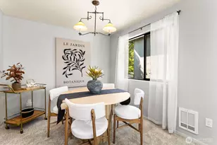 6652 Park Point Way NE, Seattle, WA 98115 - Photo 17