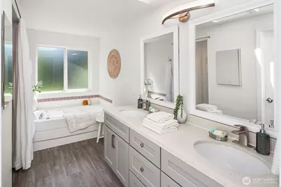 22422 15th Place W, Bothell, WA 98021 - Photo 19