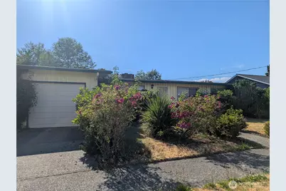 6871 27th Avenue S, Seattle, WA 98108 - Photo 1