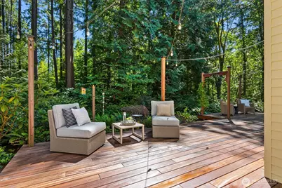 8363 NE Sumanee Place, Bainbridge Island, WA 98110 - Photo 17