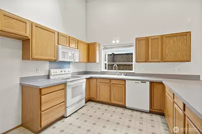 7049 Southwick Court SW, Olympia, WA 98512 - Photo 15