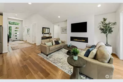 14917 196th Avenue SE, Renton, WA 98059 - Photo 13