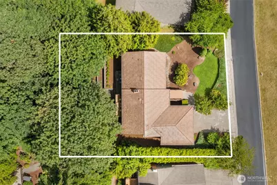 14724 SE 49th Street, Bellevue, WA 98006 - Photo 9