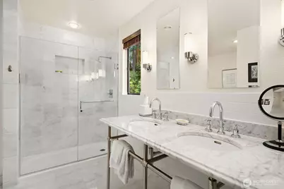 3825 132nd Avenue NE, Bellevue, WA 98005 - Photo 21