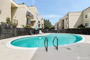 5824 NE 75th St, Seattle, WA 98115 - Photo 21