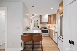 15701 117th Ave SE, Renton, WA 98058 - Photo 7