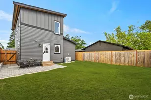 15701 117th Ave SE, Renton, WA 98058 - Photo 27