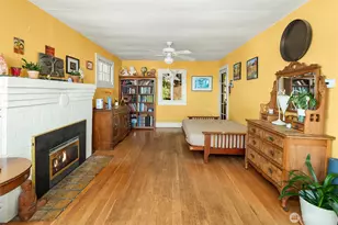 2115 Bonair Dr SW, Seattle, WA 98116 - Photo 5